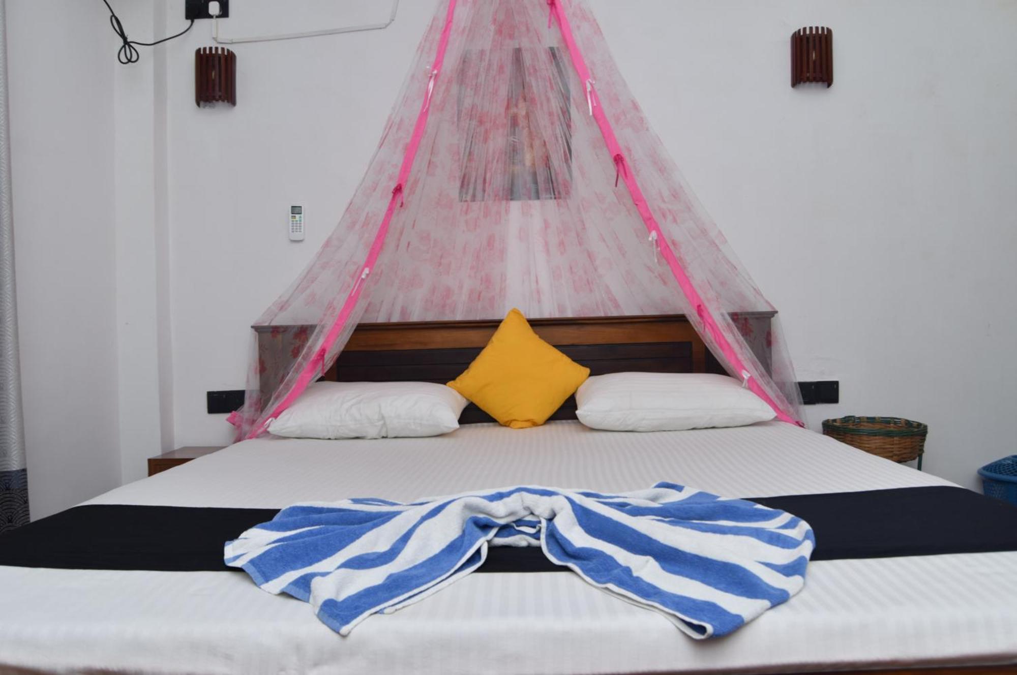 Kosi Giggles Resort Weligama Zewnętrze zdjęcie